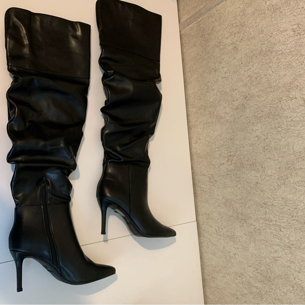 Dream Pairs Black Over the Knee Boots 3 inch high heels 7.5 New